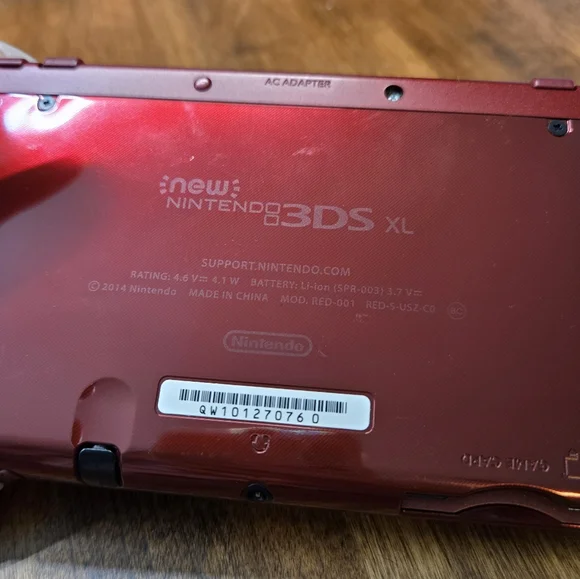 Nintendo 3DS XL - Picture 4 of 4
